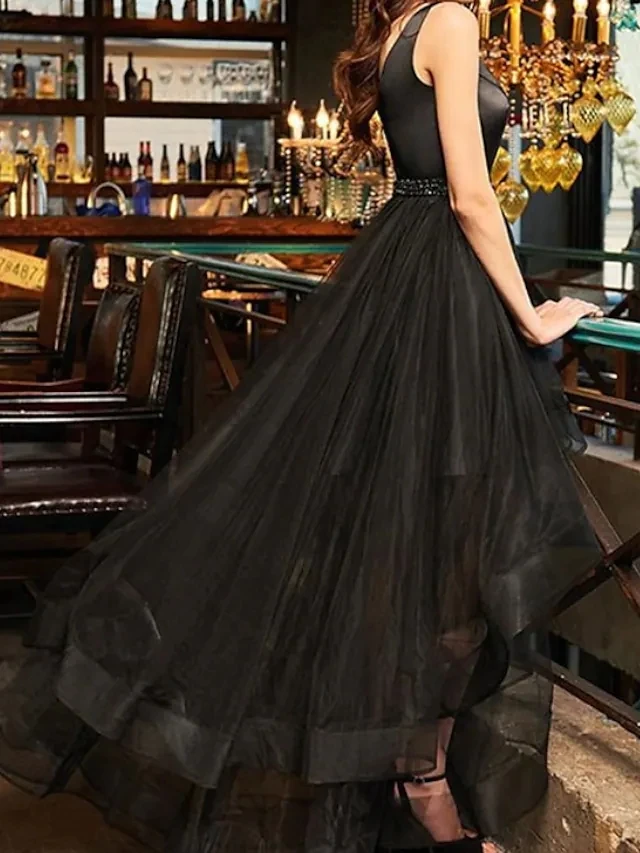 Элегантные вечерние платья Hi-Lo с V-образным вырезом и поясом, расшитым бисером. Изображение 3