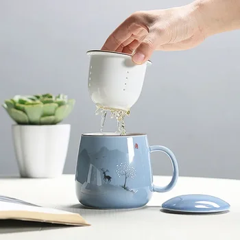 Керамическая чайная чашка с фильтром Простая посуда для пар Большой емкости Бытовая кофейная кружка с крышкой Фарфоровая офисная чашка для разделения чая
