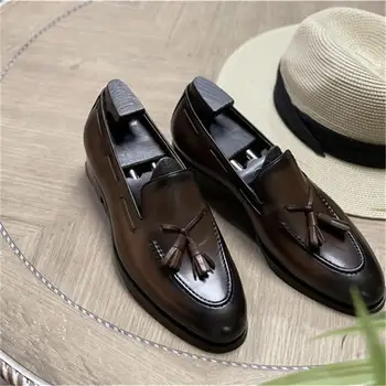 Черная повседневная обувь из натуральной кожи с кисточками, мужская удобная обувь ручной работы на плоской подошве Для ежедневных поездок на работу, офисные уличные мужские весенние лоферы